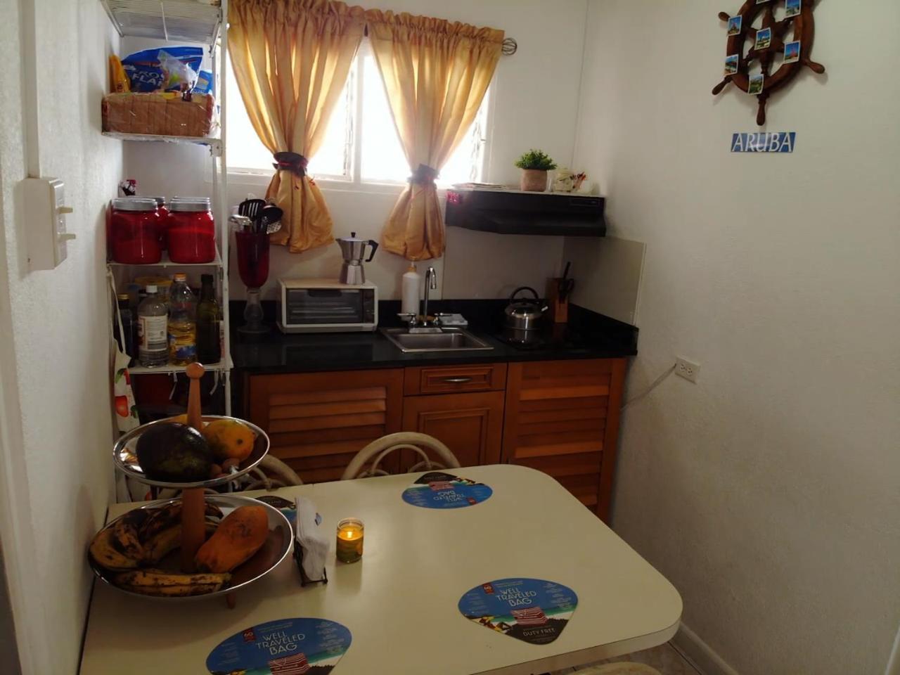 Hostel Room Aruba اورانجستاد المظهر الخارجي الصورة